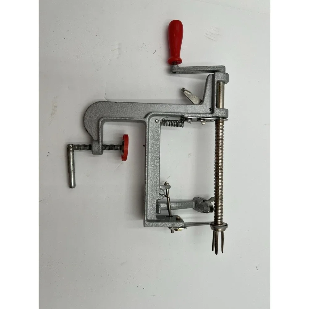 Vintage Pampered Chef Apple Peeler Corer Slicer Clamp Made in Taiwan #2430